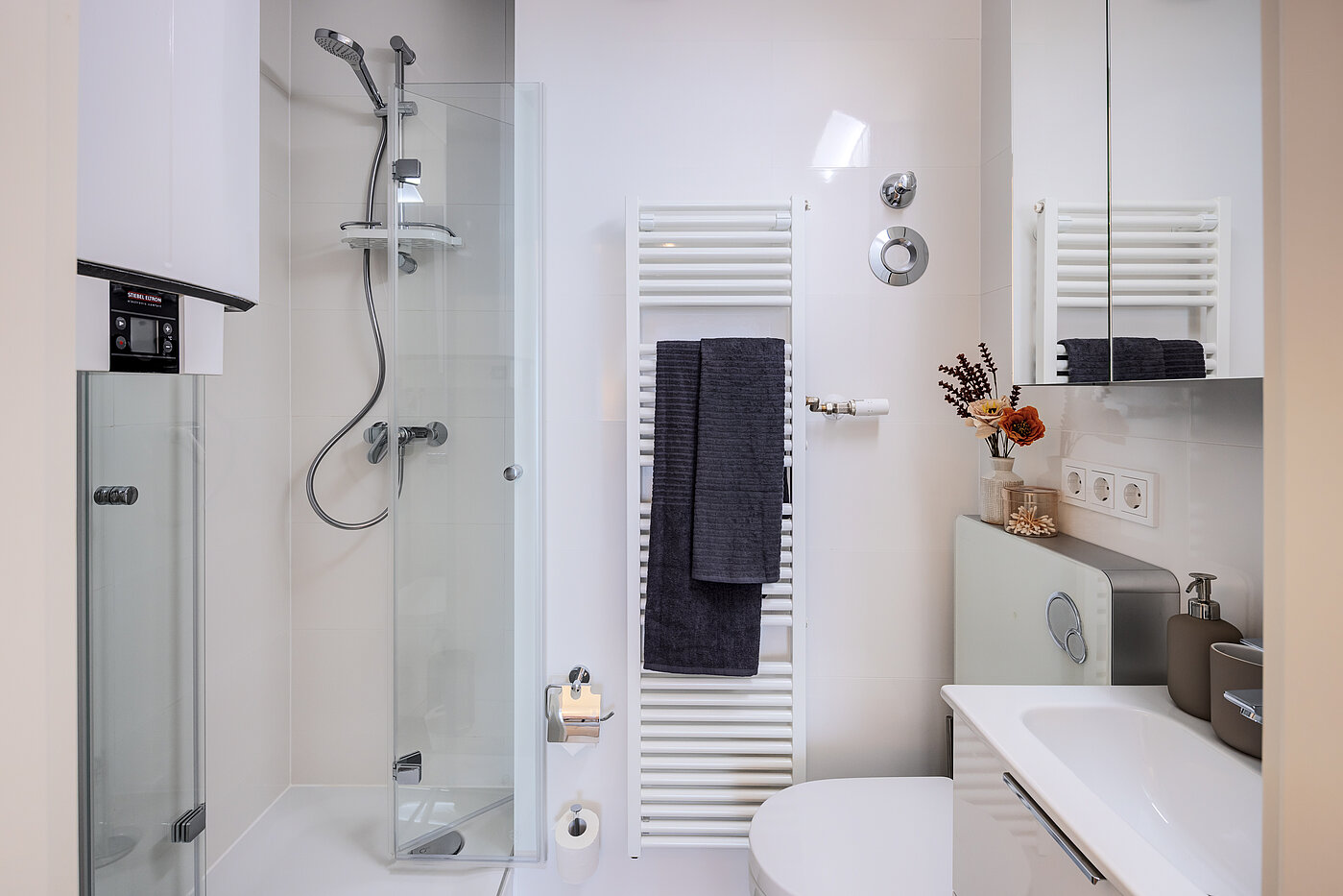 Квартира в многоэтажно доме с 2 комнатами | München-Sendling-Westpark | 70413 | ...Duschbad