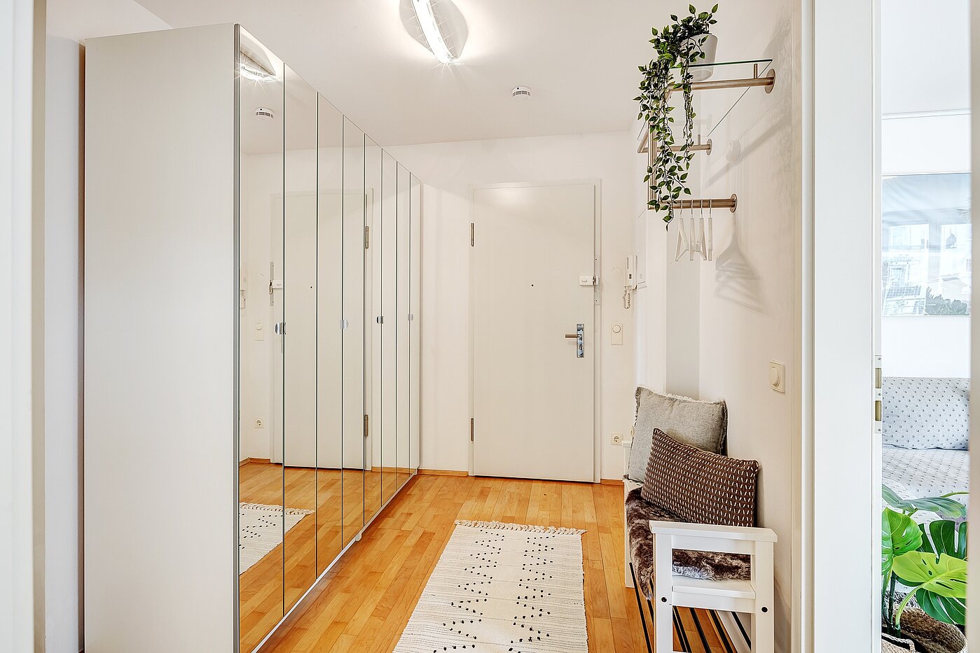 Квартира в многоэтажно доме с 1.5 комнатами | München-Schwabing | 2205ML81 | Diele mit...