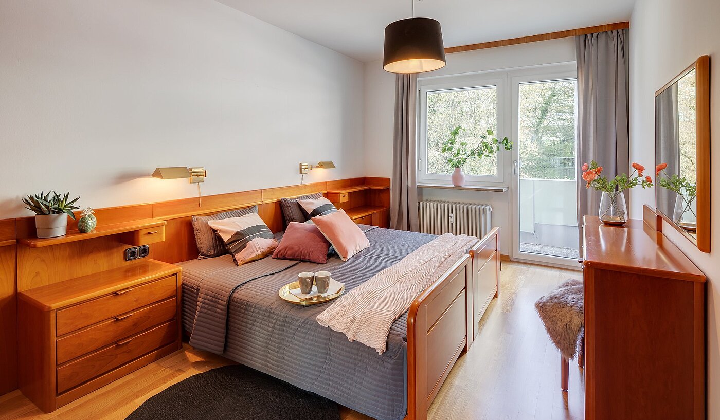 Квартира в многоэтажно доме с 4 комнатами | Freising | 2003ML7 | ...Schlafbereich