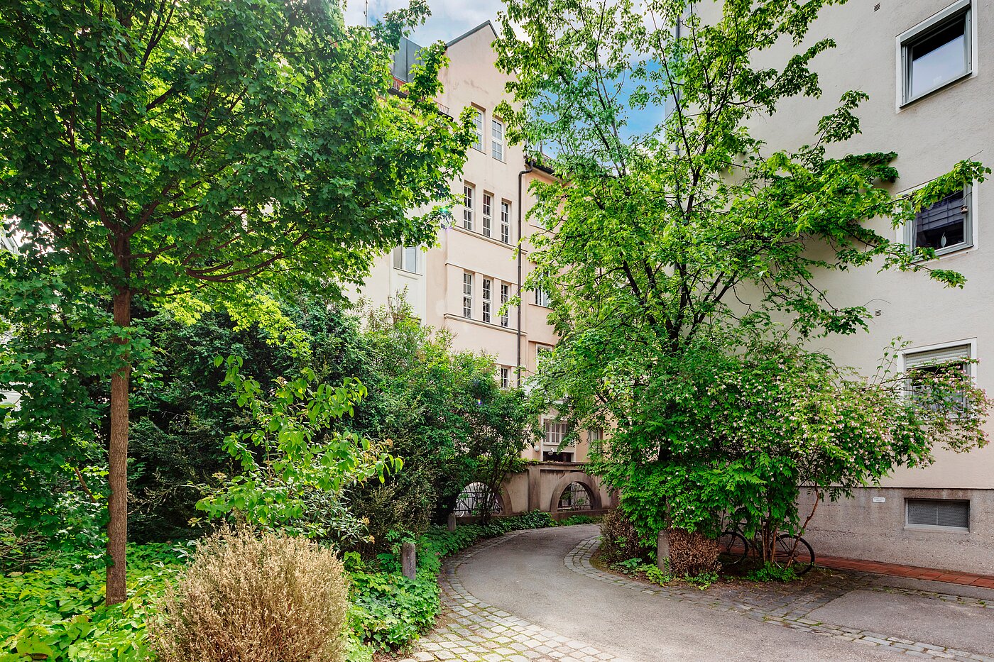 Квартира в многоэтажно доме с 2 комнатами | München-Schwabing | 70130 | Begrünter Innenhof