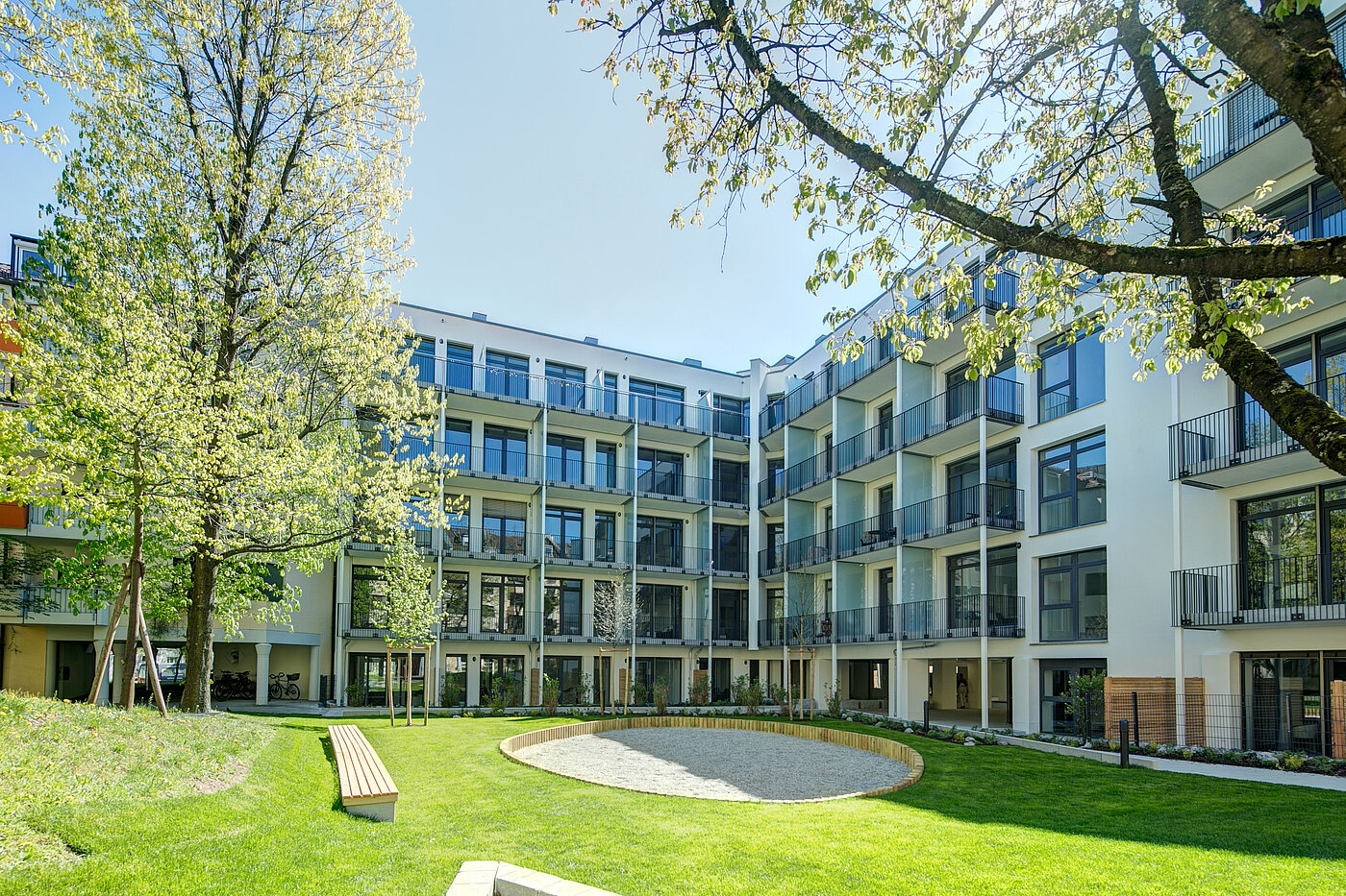 Apartment с 1.5 комнатами | München-Bogenhausen | 70378 | Innenhof