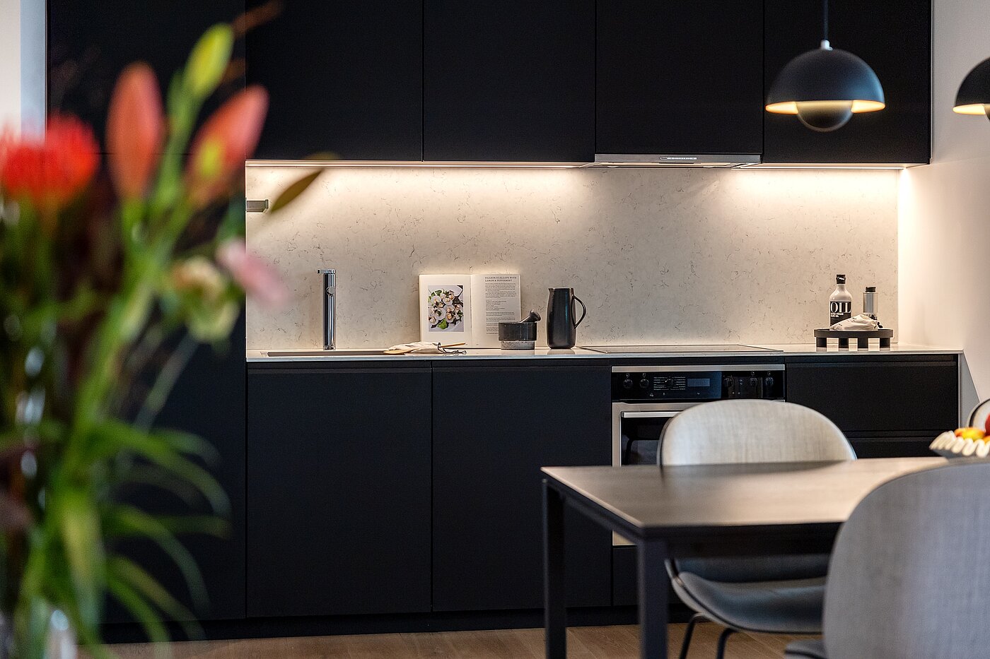 Penthouse с 2 комнатами | München-Maxvorstadt | 704271 | ...erstklassigen Geräten