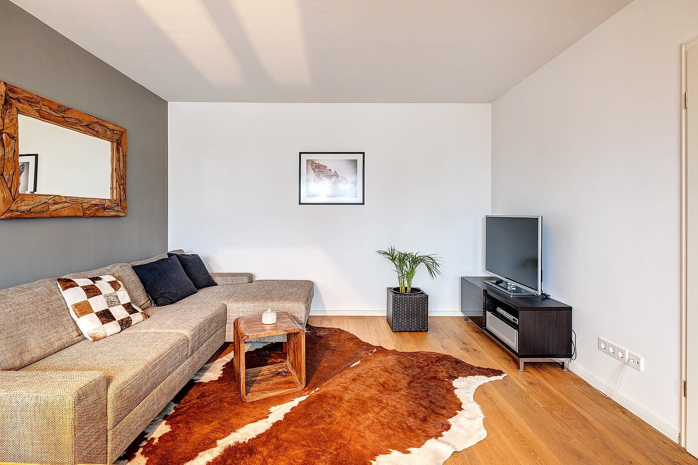 Квартира в многоэтажно доме с 2 комнатами | München-Obersendling | 701825 | ...und großzügigem Schnitt