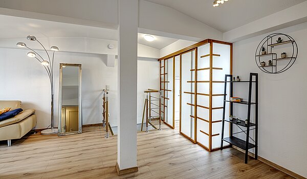 Мансардная квартира с 4.5 комнатами | München-Ludwigsvorstadt | 70461 | Wohnen / Essen