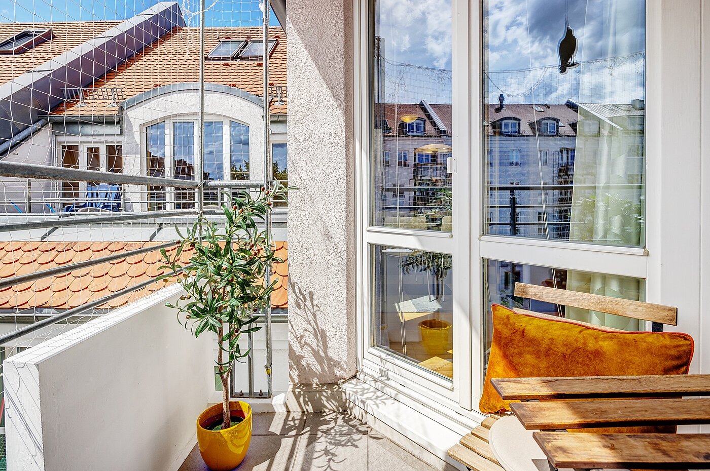 Квартира в многоэтажно доме с 1.5 комнатами | München-Schwabing | 2205ML81 | Sonniger Balkon