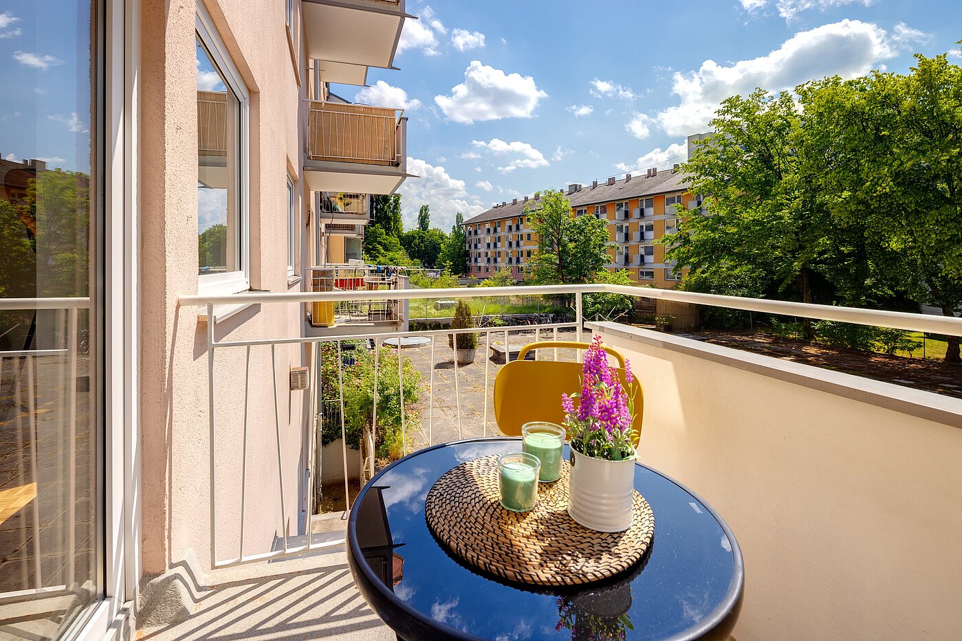 Квартира в многоэтажно доме с 3 комнатами | München-Obergiesing | 70028 | Gemütlicher West-Balkon mit...