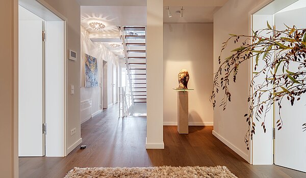 Квартира в многоэтажно доме с 5 комнатами | München-Maxvorstadt | 1807ML1 | Stilvoller Eingang