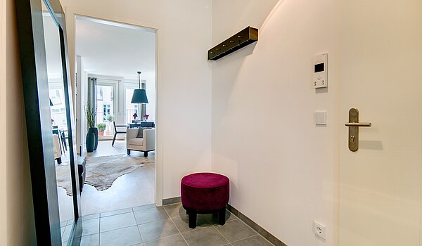 Квартира в многоэтажно доме с 2 комнатами | München-Maxvorstadt | 70023 | Diele mit...