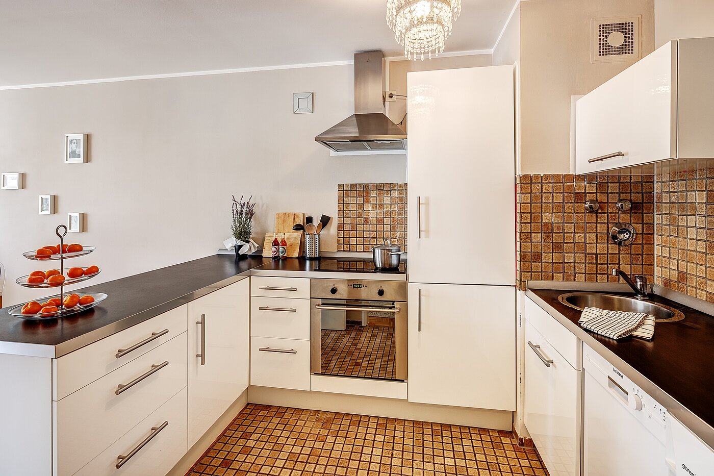 Квартира в многоэтажно доме с 1.5 комнатами | München-Bogenhausen | 2203ML2 | Voll eingerichtete Einbauküche...