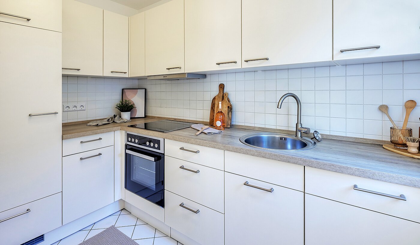 Квартира в многоэтажно доме с 2 комнатами | München-Laim | 70226 | Komfortable Einbauküche...