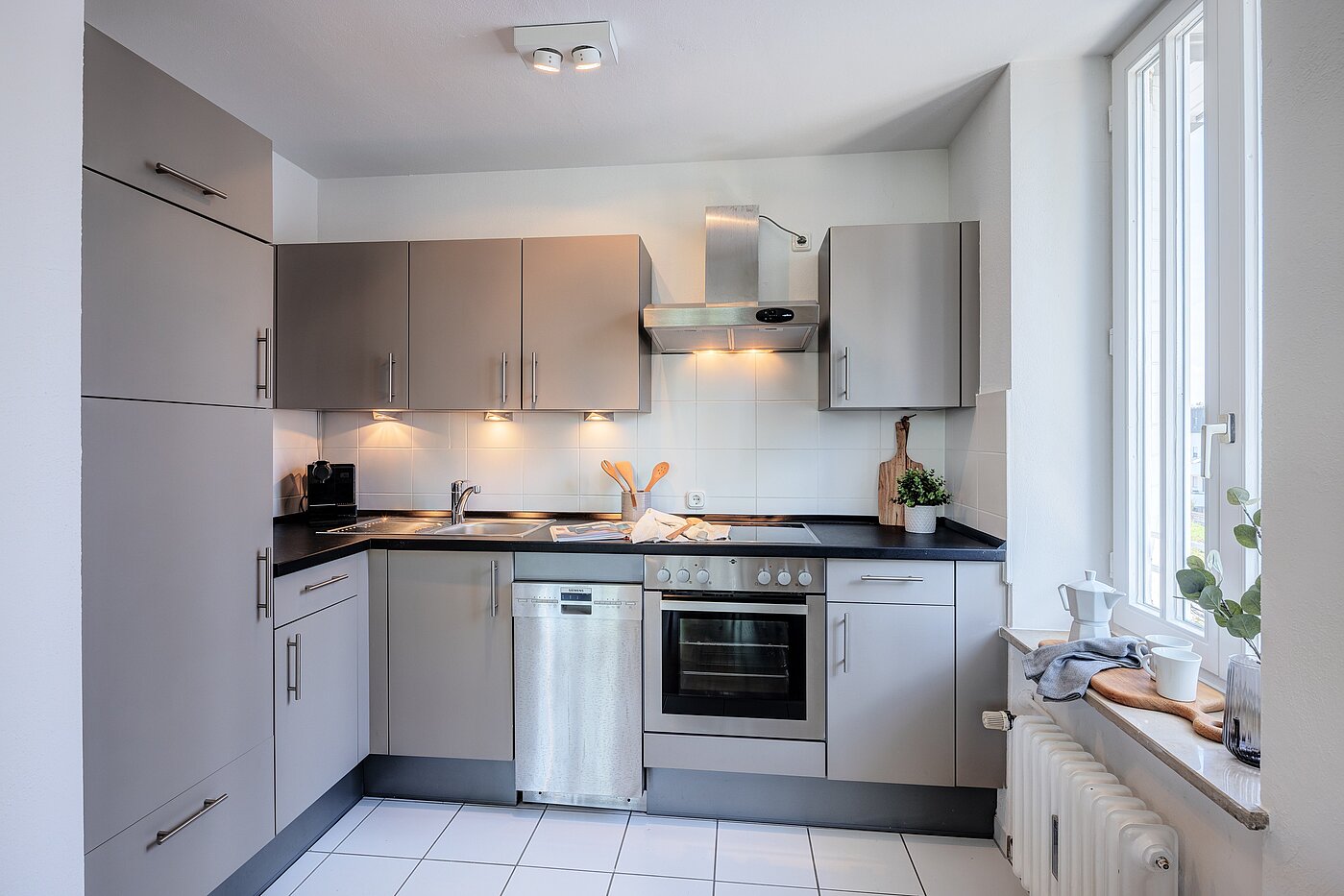 Квартира в многоэтажно доме с 2.5 комнатами | München-Fasangarten | 702211 | ...Einbauküche und allen...