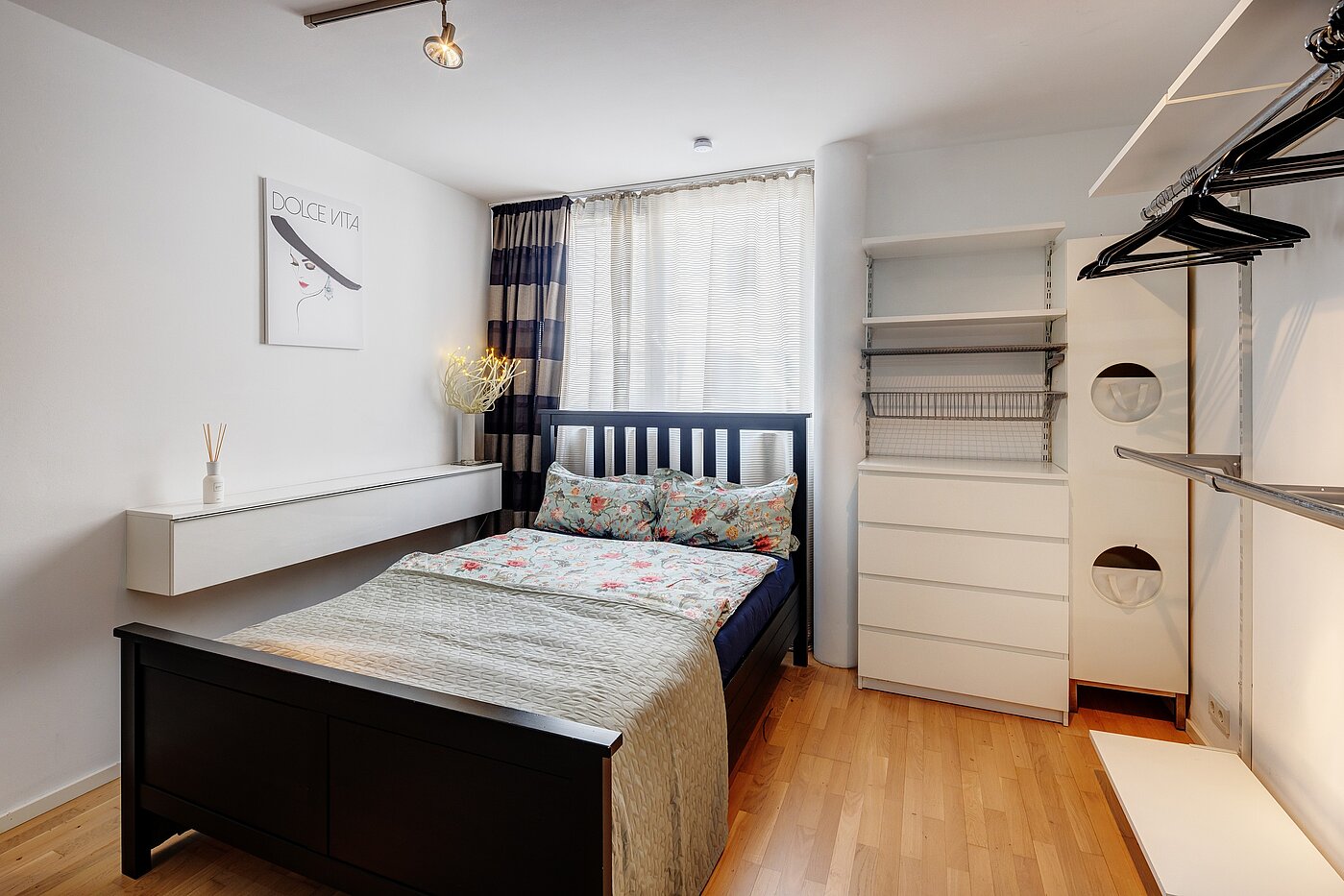 Квартира в многоэтажно доме с 2 комнатами | München-Au | 70108 | Praktische Möblierung