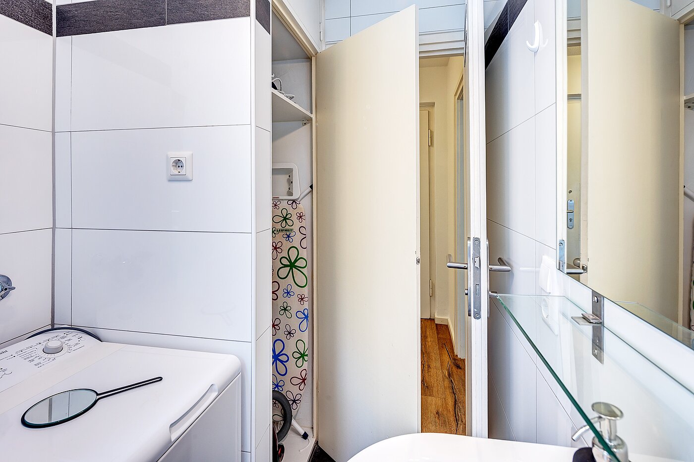 Квартира в многоэтажно доме с 2.5 комнатами | München-Berg am Laim | 70030 | Praktische Abstellnische