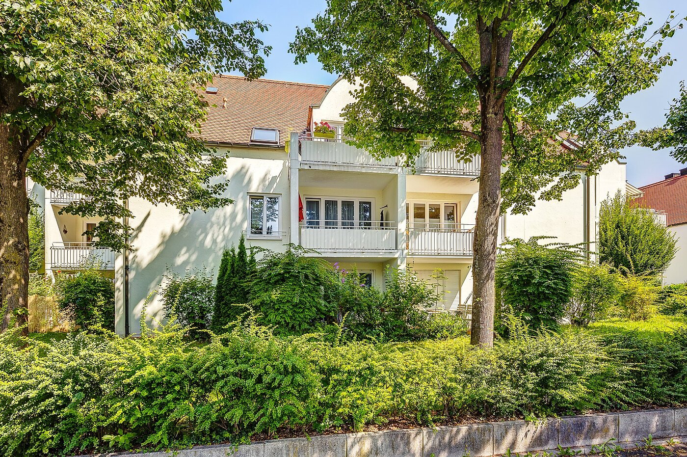 Квартира в многоэтажно доме с 2 комнатами | München-Nymphenburg | 2107ML3 | Rückansicht