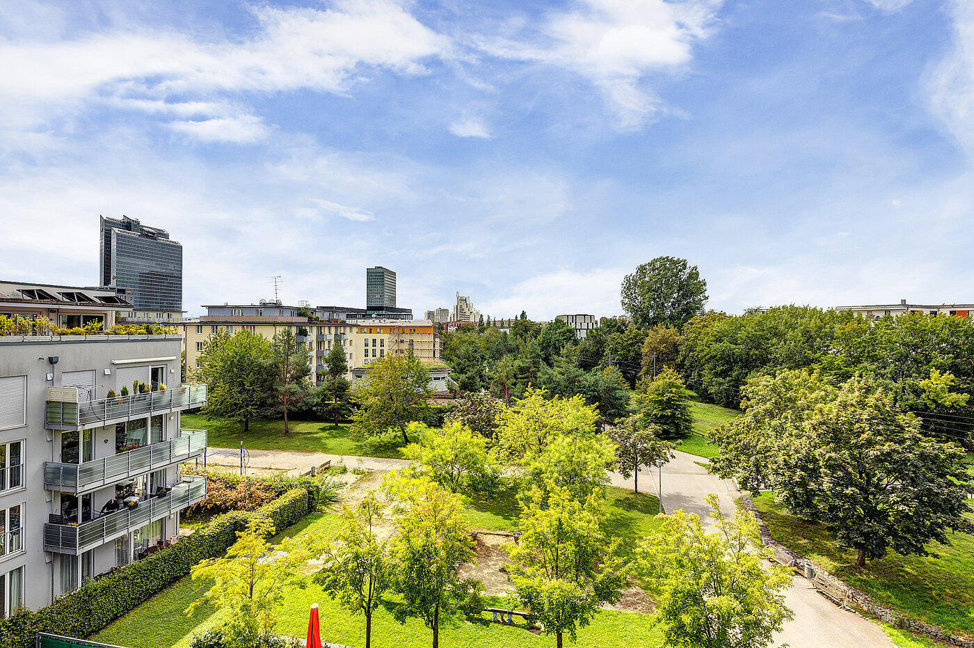 Квартира в многоэтажно доме с 2 комнатами | München-Schwabing | 70153