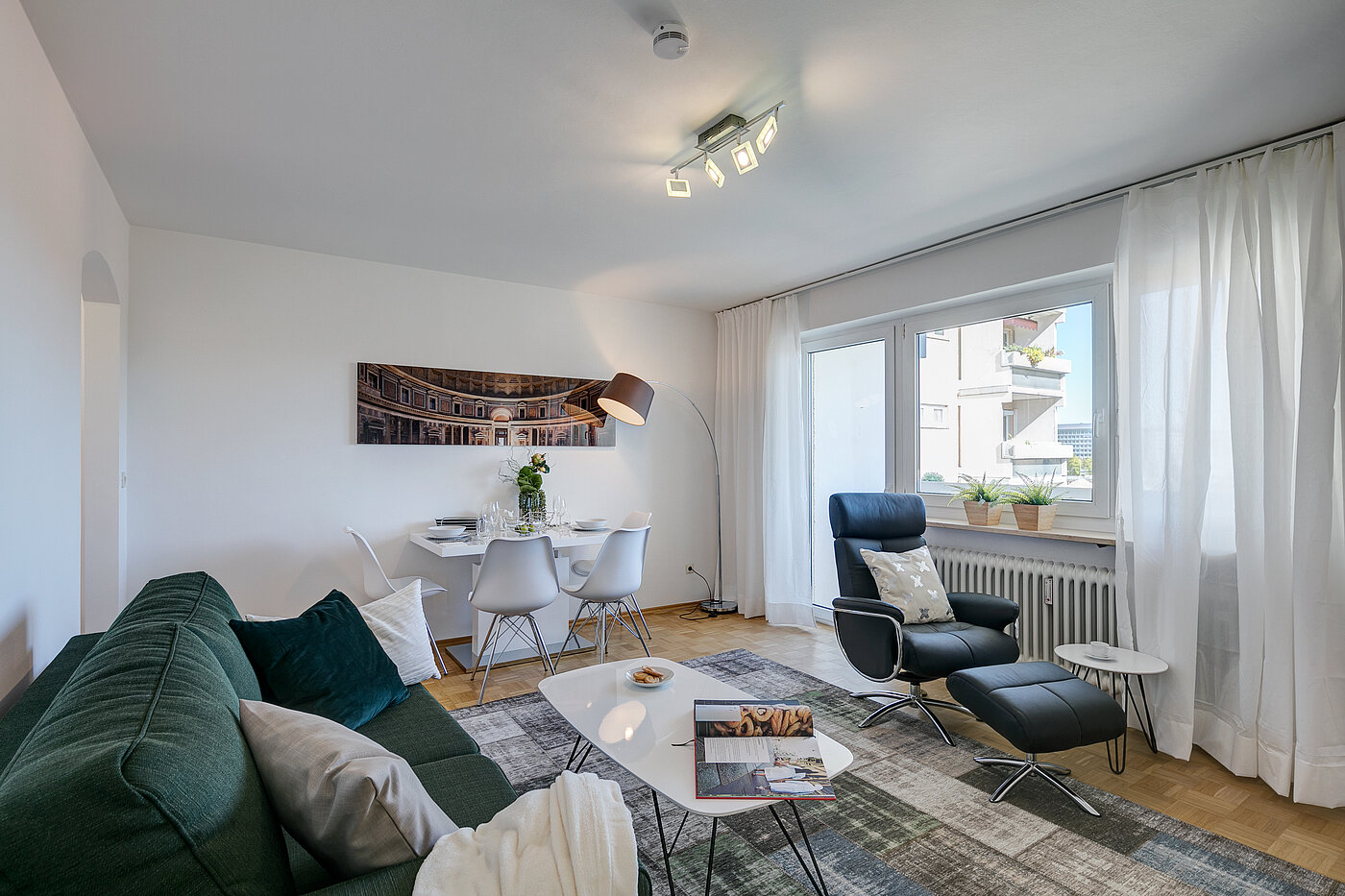 Квартира в многоэтажно доме с 2 комнатами | München-Moosach | 70407