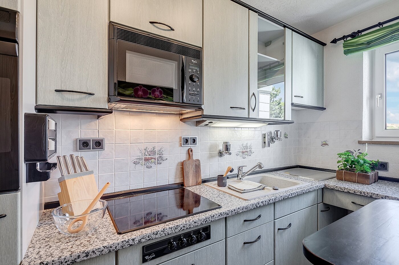 Квартира в многоэтажно доме с 2 комнатами | München-Ramersdorf | 1812ML2 | Schöne Einbauküche...