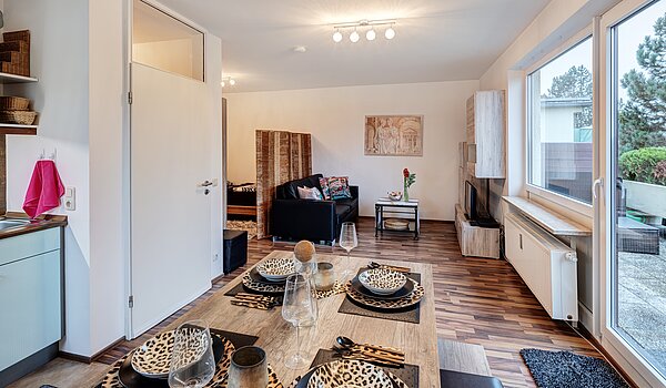 Квартира в многоэтажно доме с 1 комнатная | Karlsfeld | 70460 | Wohn-, Ess- und Schlafbereich