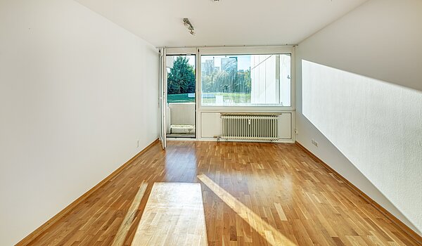 Apartment с 1 комнатная | München-Feldmoching | 70466 | Helles Wohnzimmer