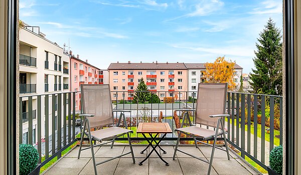 Квартира в многоэтажно доме с 3 комнатами | München-Moosach | 70164 | ...und einem kleinen Balkon zum Innenhof