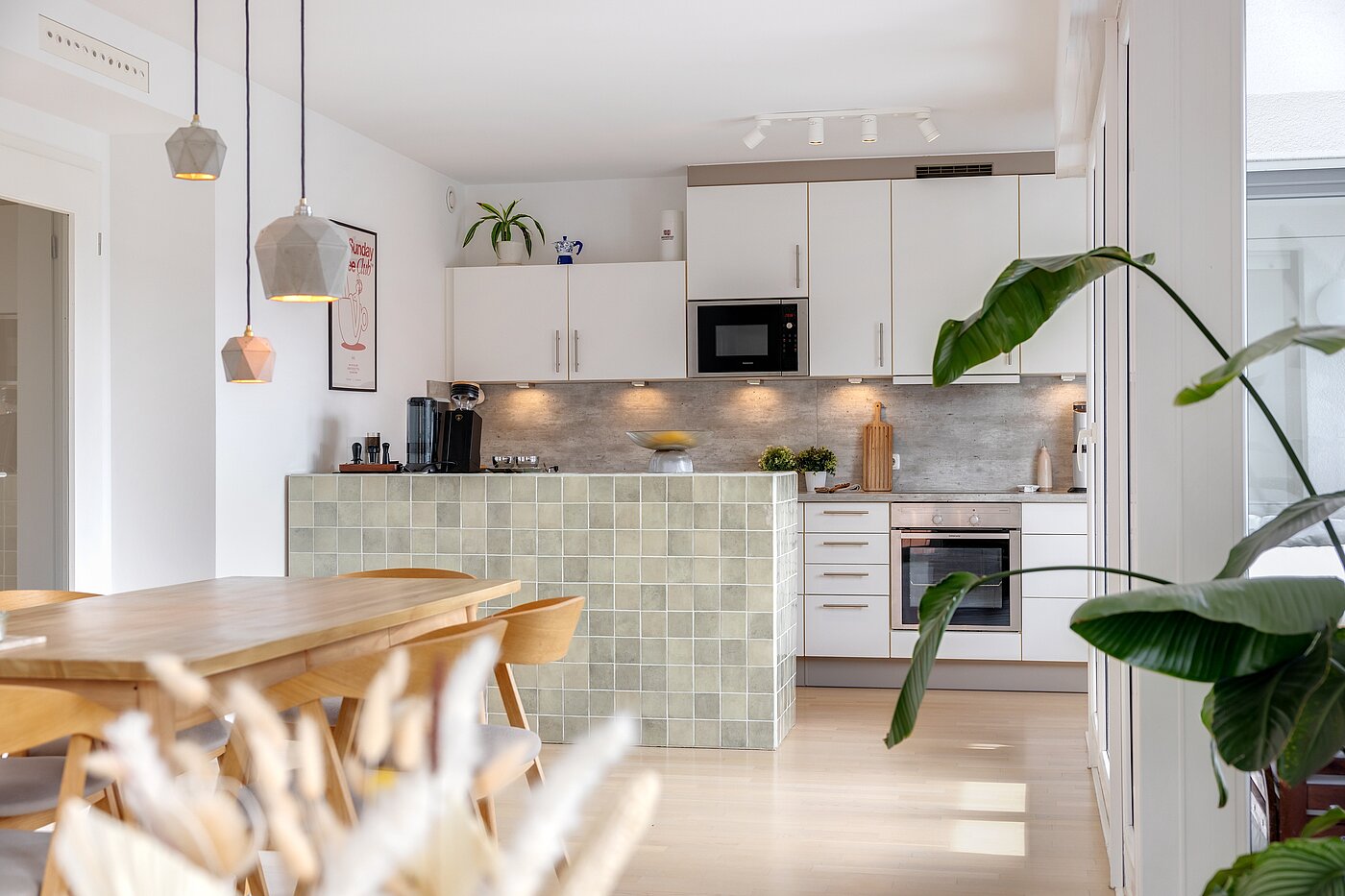 Квартира в многоэтажно доме с 3 комнатами | München-Ludwigsvorstadt | 70488 | Offene Küche...
