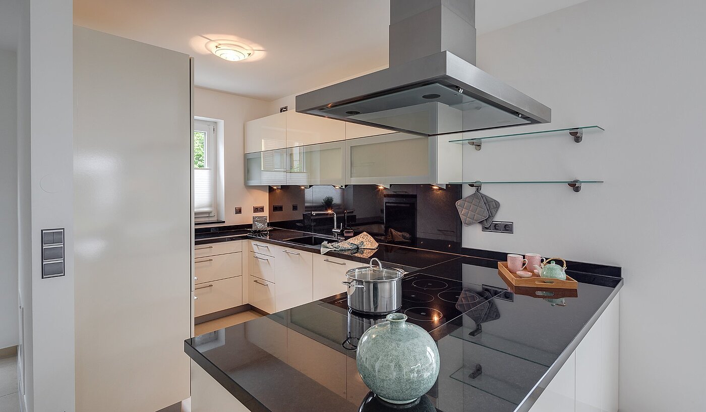 Половина двухквартирного жилого дома с 5 комнатами | München-Aubing | 1905ML4 | Kochinsel