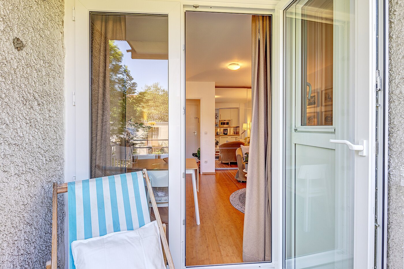 Квартира в многоэтажно доме с 1 комнатная | München-Schwabing | 2210ML3 | Zugang zum Balkon