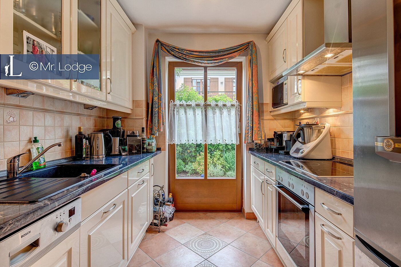 Плоский с 2 комнатами | München-Lochhausen | 1706ML1 | Küche/Frühstücksterrasse-Ost