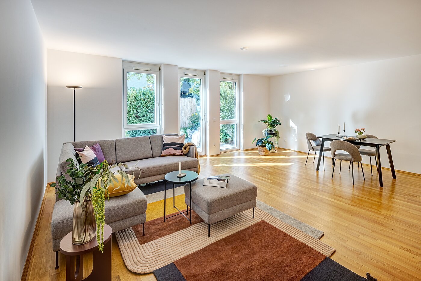 Квартира в многоэтажно доме с 2 комнатами | München-Thalkirchen | 70493 | ...Zugang zur...