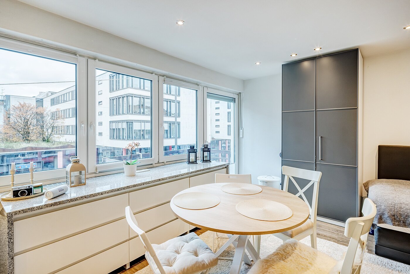 Apartment с 1 комнатная | München-Bogenhausen | 703041 | Wohn- und Essbereich
