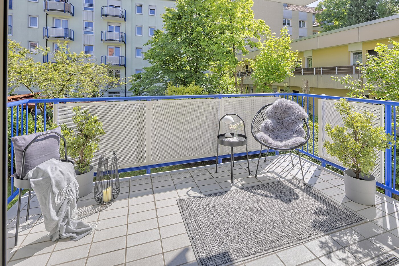 Квартира в многоэтажно доме с 2 комнатами | München-Laim | 70226 | ...Süd/West- Balkon