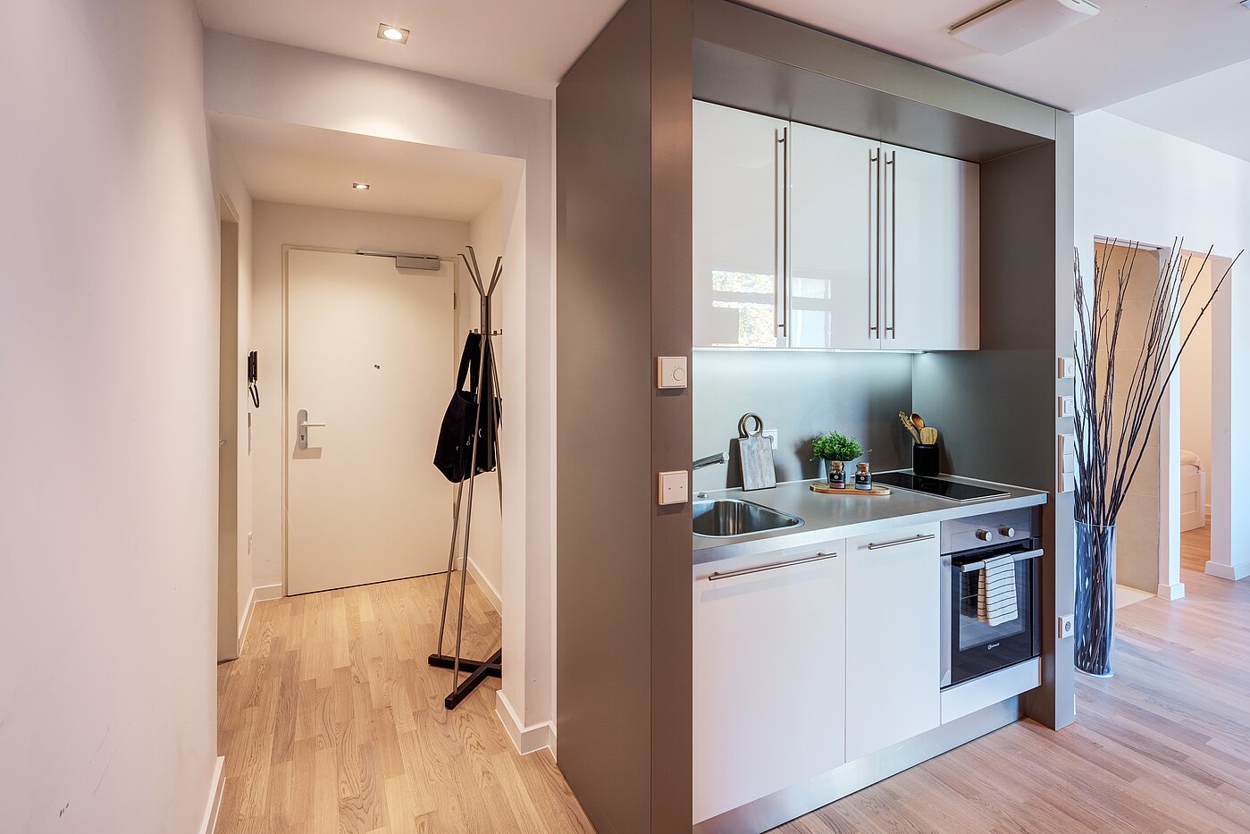 Apartment с 1.5 комнатами | München-Bogenhausen | 70378 | Eingangsbereich