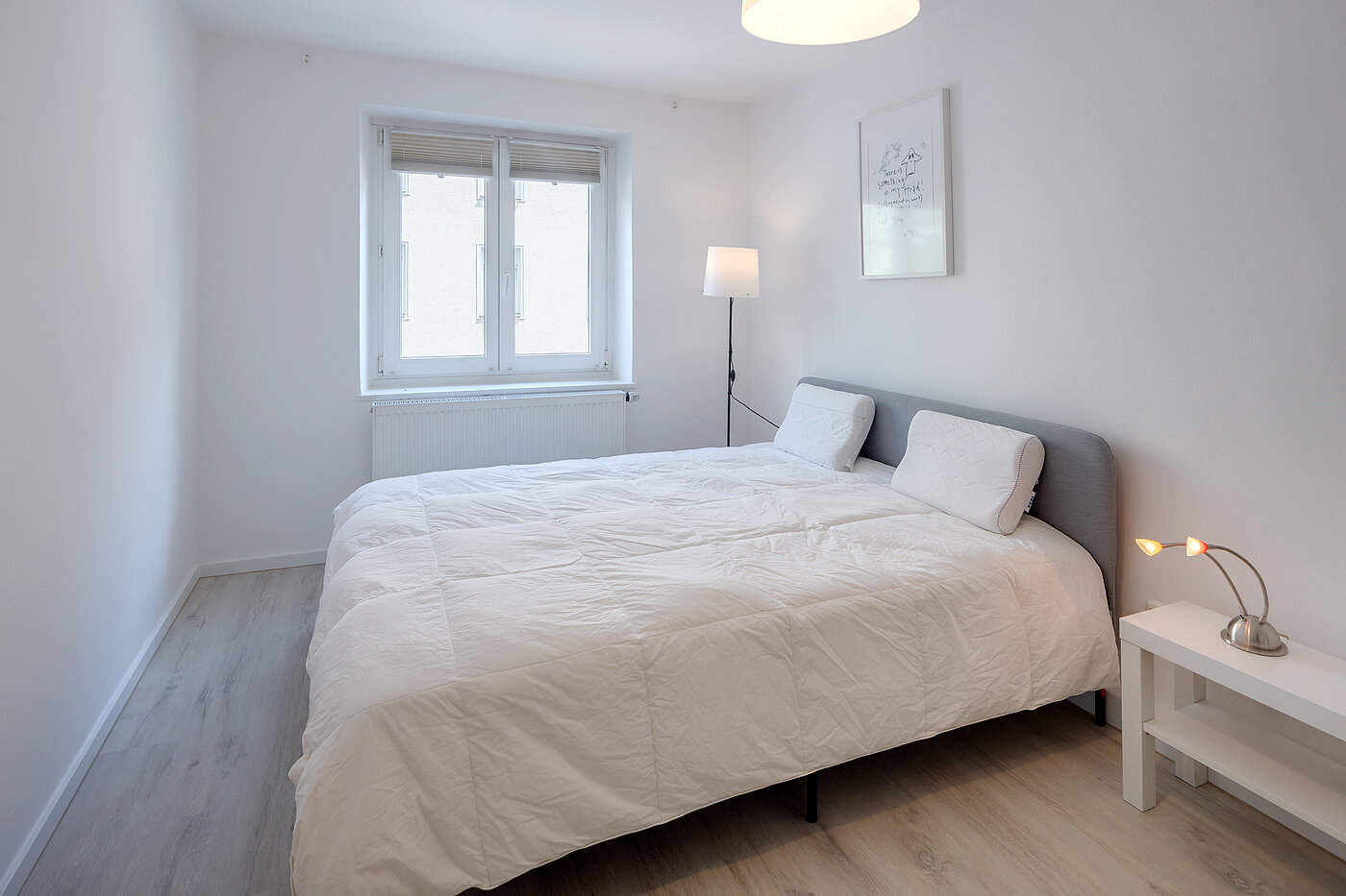 Квартира в многоэтажно доме с 2 комнатами | München-Sendling | 70414 | Großes Bett
