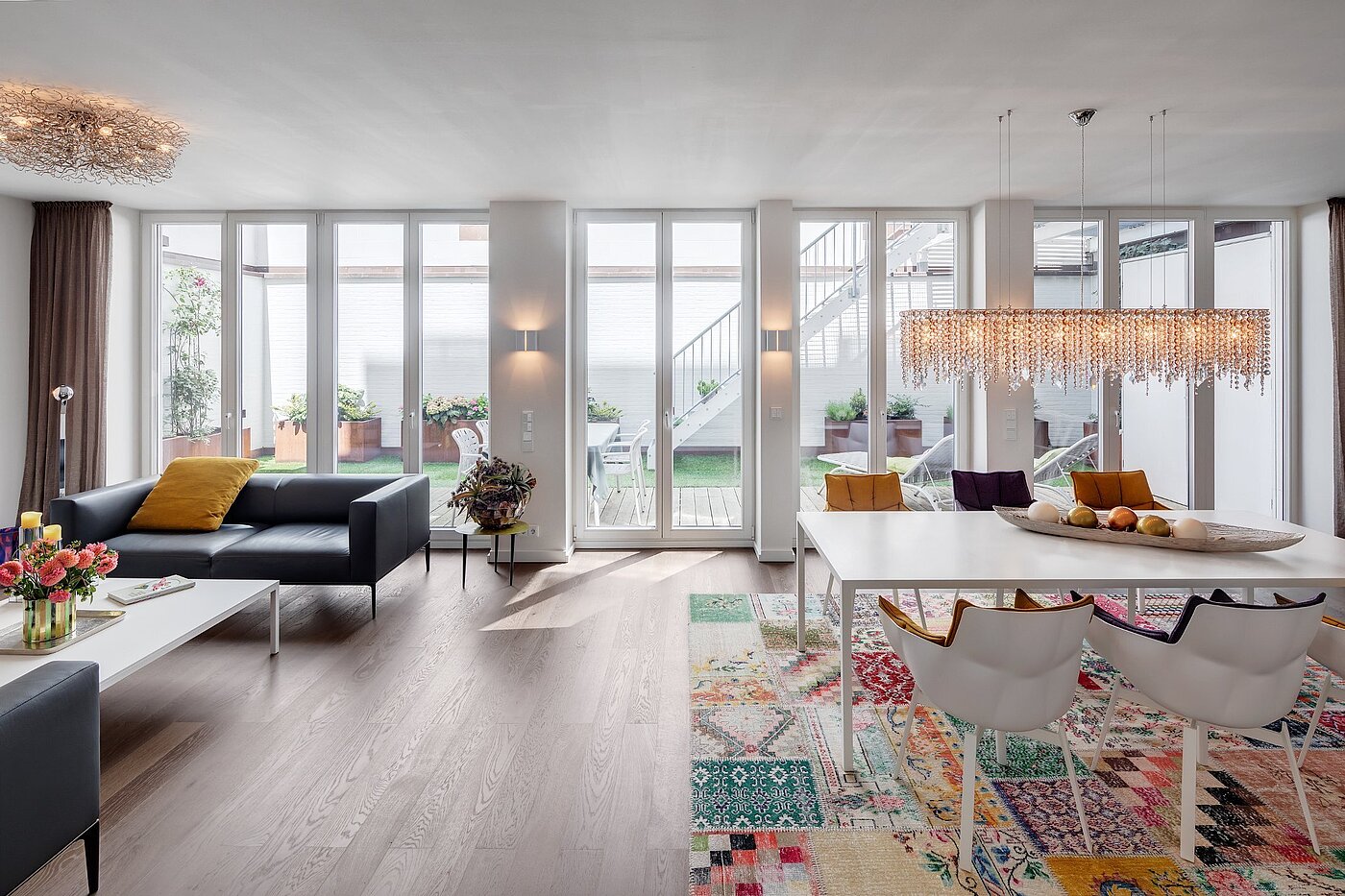 Квартира в многоэтажно доме с 5 комнатами | München-Maxvorstadt | 1807ML1 | Wohnen mit Blick ins Atrium