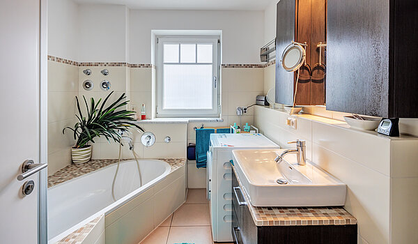 Квартира в многоэтажно доме с 3.5 комнатами | Bad Aibling | 70442 | Badezimmer...
