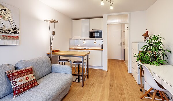 Квартира в многоэтажно доме с 1 комнатная | München-Schwabing | 70475 | Wohnzimmer...