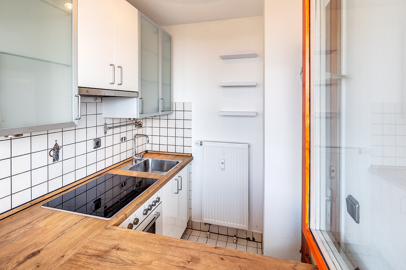 Квартира в многоэтажно доме с 1 комнатная | München-Laim | 70144 | Einbauküche...