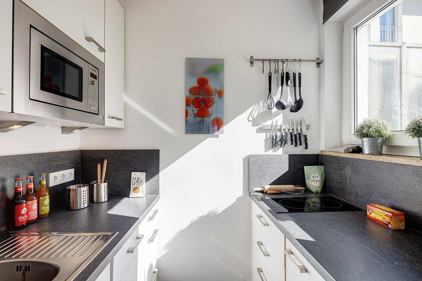 Квартира в многоэтажно доме с 1 комнатная | München-Maxvorstadt | 70027 | Separate Küche mit...