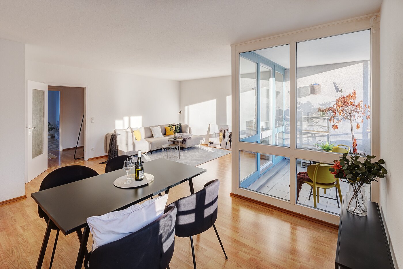 Квартира в многоэтажно доме с 3 комнатами | München-Bogenhausen | 70085 | ...Lichtdurchflutet...