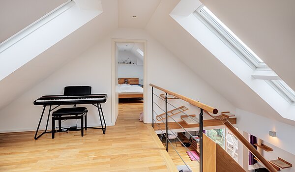 Квартира в многоэтажно доме с 5 комнатами | München-Neuhausen | 70140 | Lesegalerie