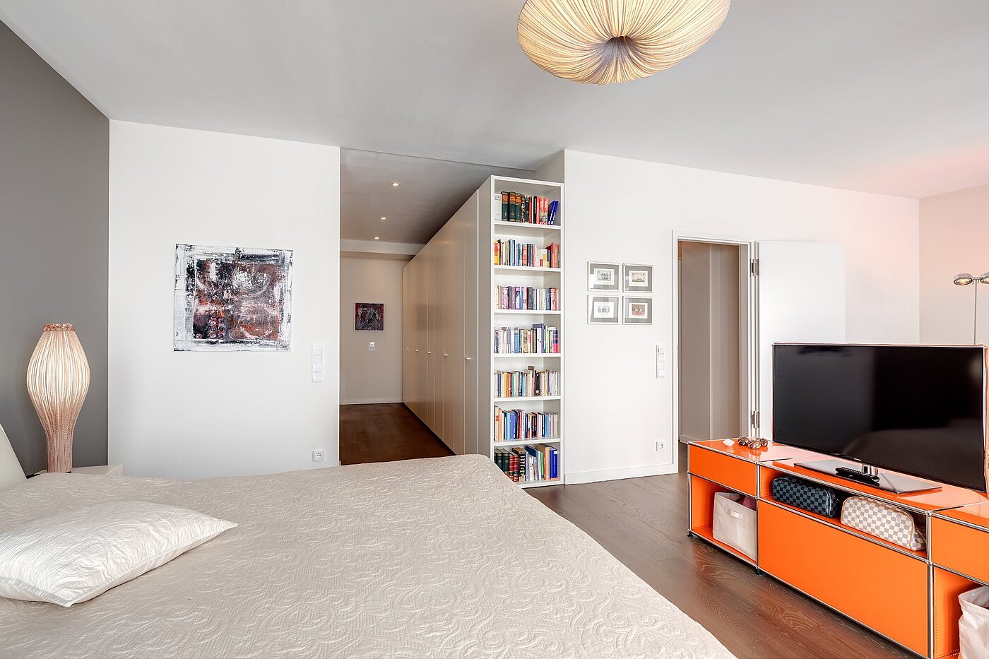 Квартира в многоэтажно доме с 5 комнатами | München-Maxvorstadt | 1807ML1 | Blick zum Schrankraum