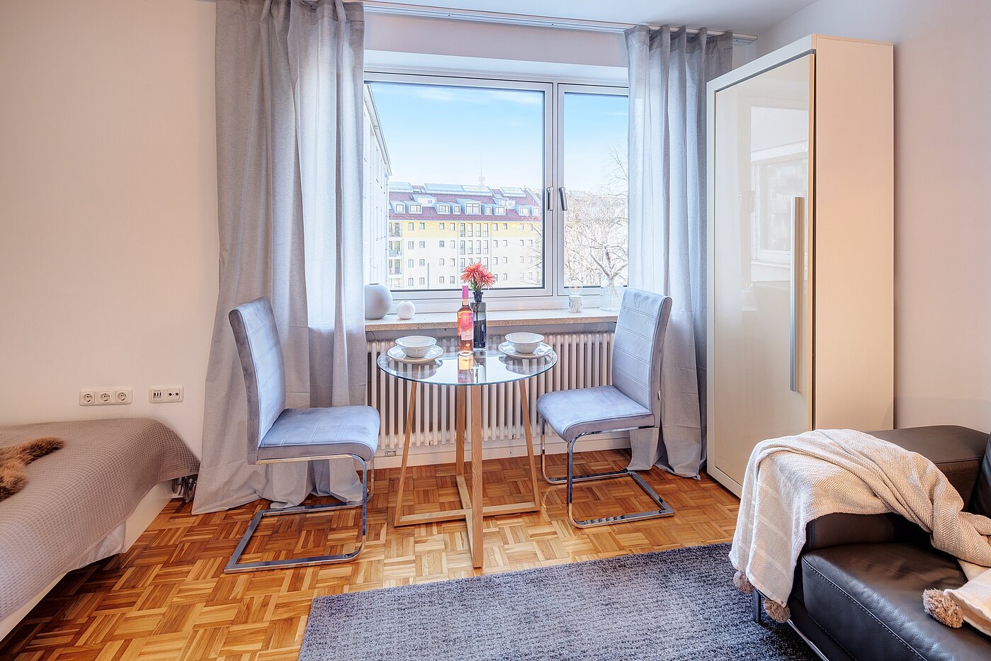 Apartment с 1 комнатная | München-Schwabing | 70200 | ...mit Platz zum Essen