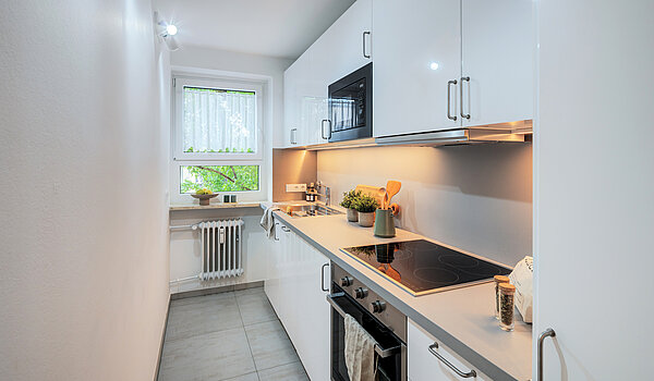 Квартира в многоэтажно доме с 2 комнатами | München-Sendling-Westpark | 70413 | ...und allen Elektrogeräten