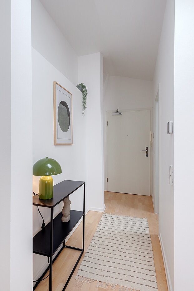 Мансардная квартира с 1 комнатная | München-Sendling | 700402 | Großzügiger Eingangsbereich