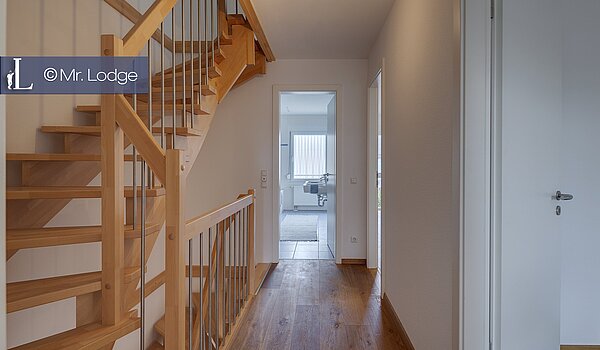 Квартира в многоэтажно доме с 5 комнатами | München-Trudering | 1902ML4 | Geräumiges Treppenhaus