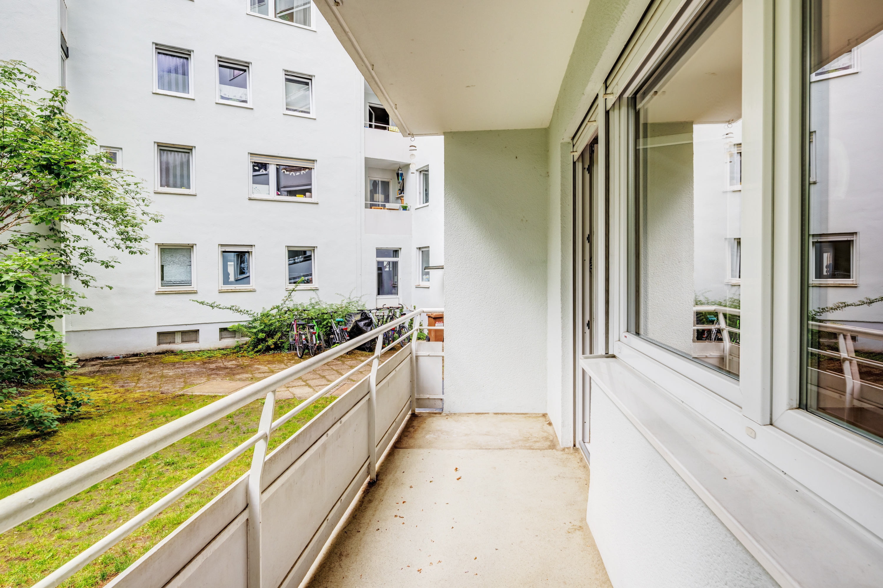 Высокий первый этаж с 2.5 комнатами | München-Schwabing | 70441 | Balkon | Thumbnail