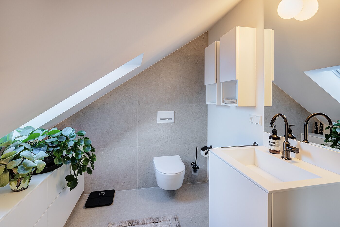 Угловой террасный дом с 6 комнатами | München-Trudering | 70191 | Gäste-WC mit...