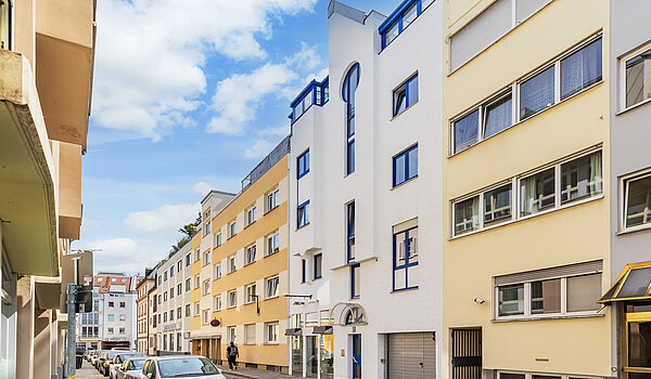 Квартира в многоэтажно доме с 2 комнатами | München-Schwabing | 70434 | Außenansicht
