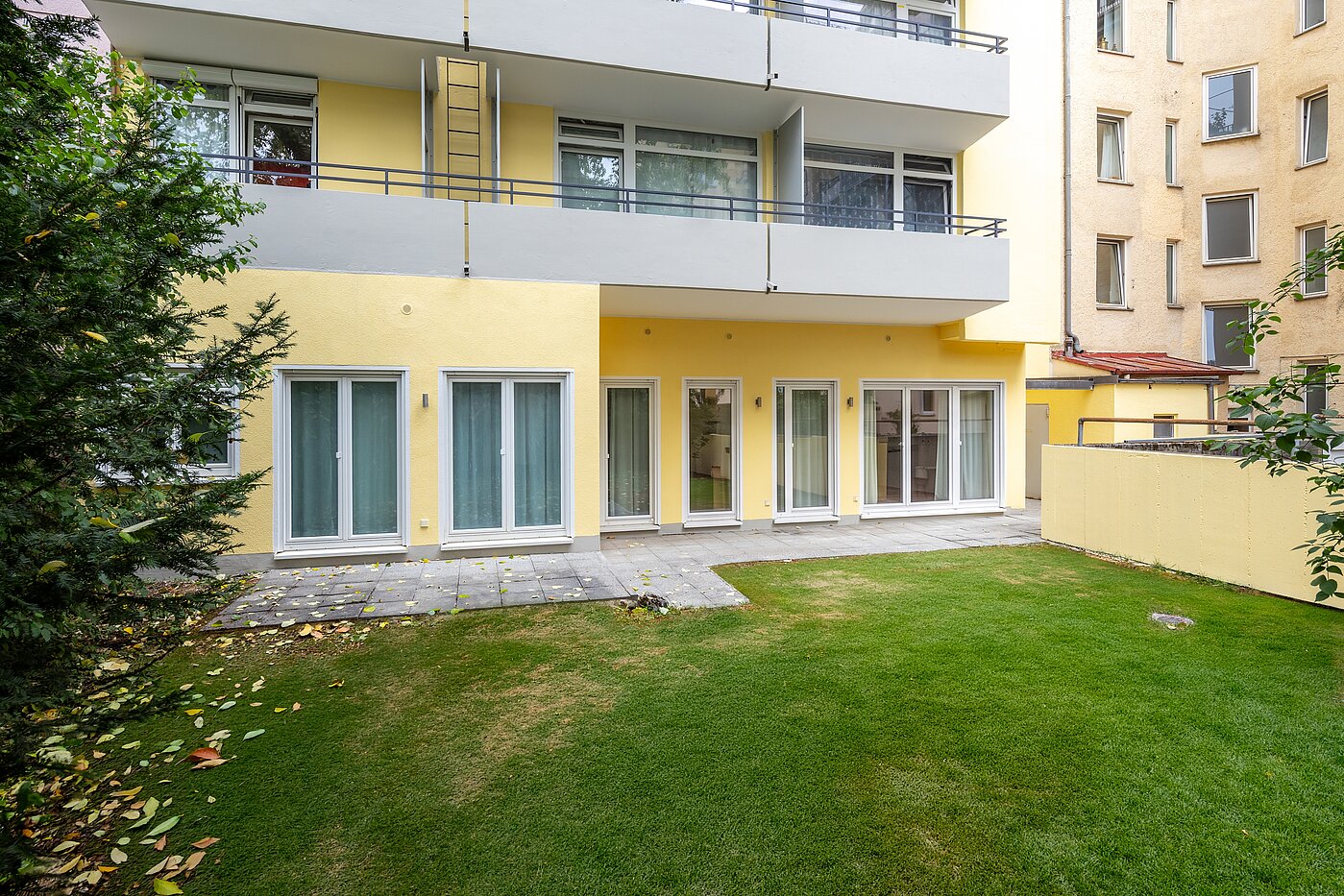 Плоский с 4 комнатами | München-Neuhausen | 70471 | Ruhiger Innenhof