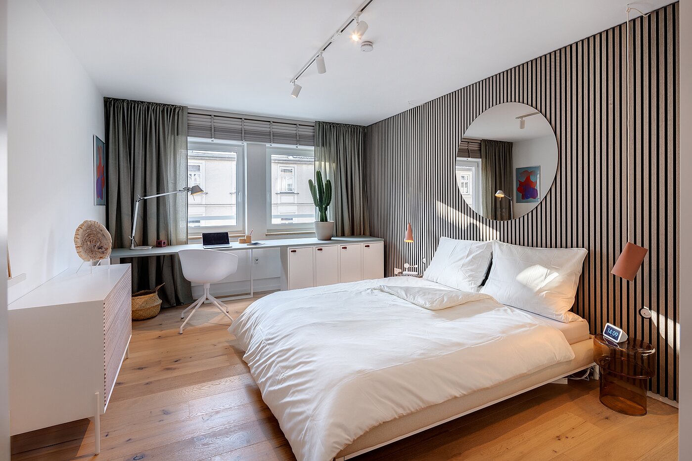 Квартира в многоэтажно доме с 2 комнатами | München-Isarvorstadt | 70459 | Schlafzimmer
